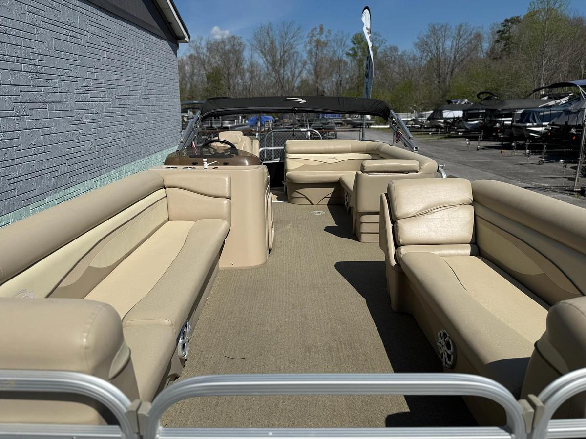 Used 2014 Bennington 24SLX
