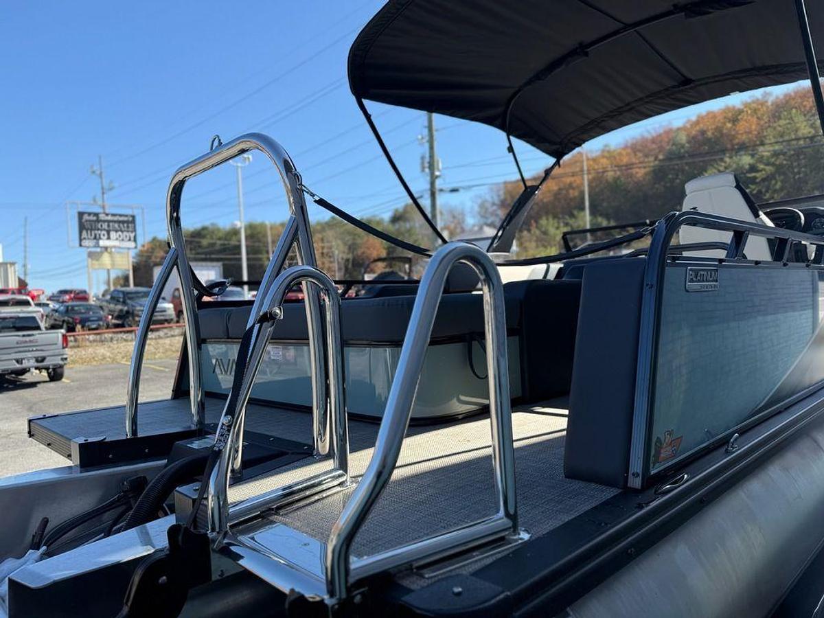 2026 Avalon 2385 LSZ VRB Windshield