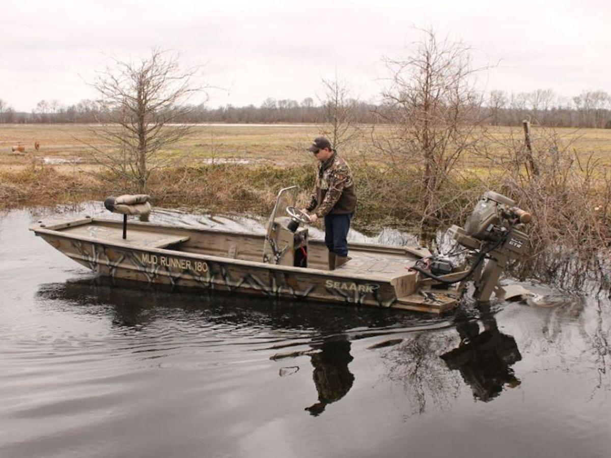 2025 SeaArk Mud Runner 180 Base