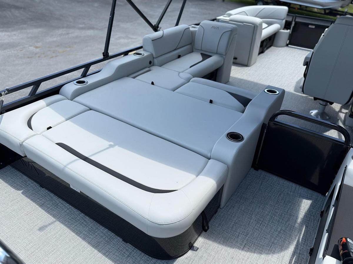 2026 AVALON 2385 VENTURE VRB