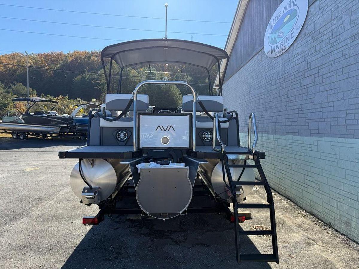 2026 Avalon 2385 LSZ QLS