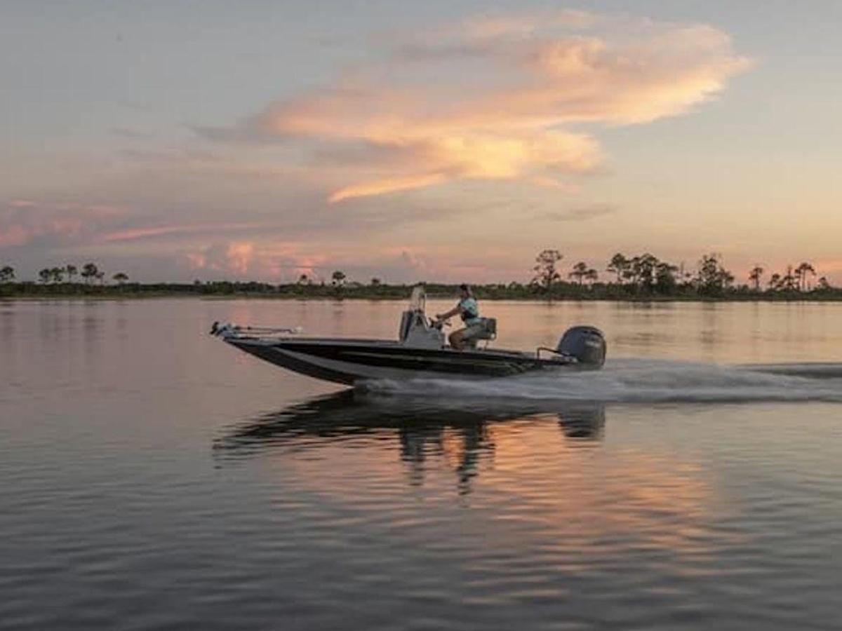 2025 Xpress Boats H20B Base