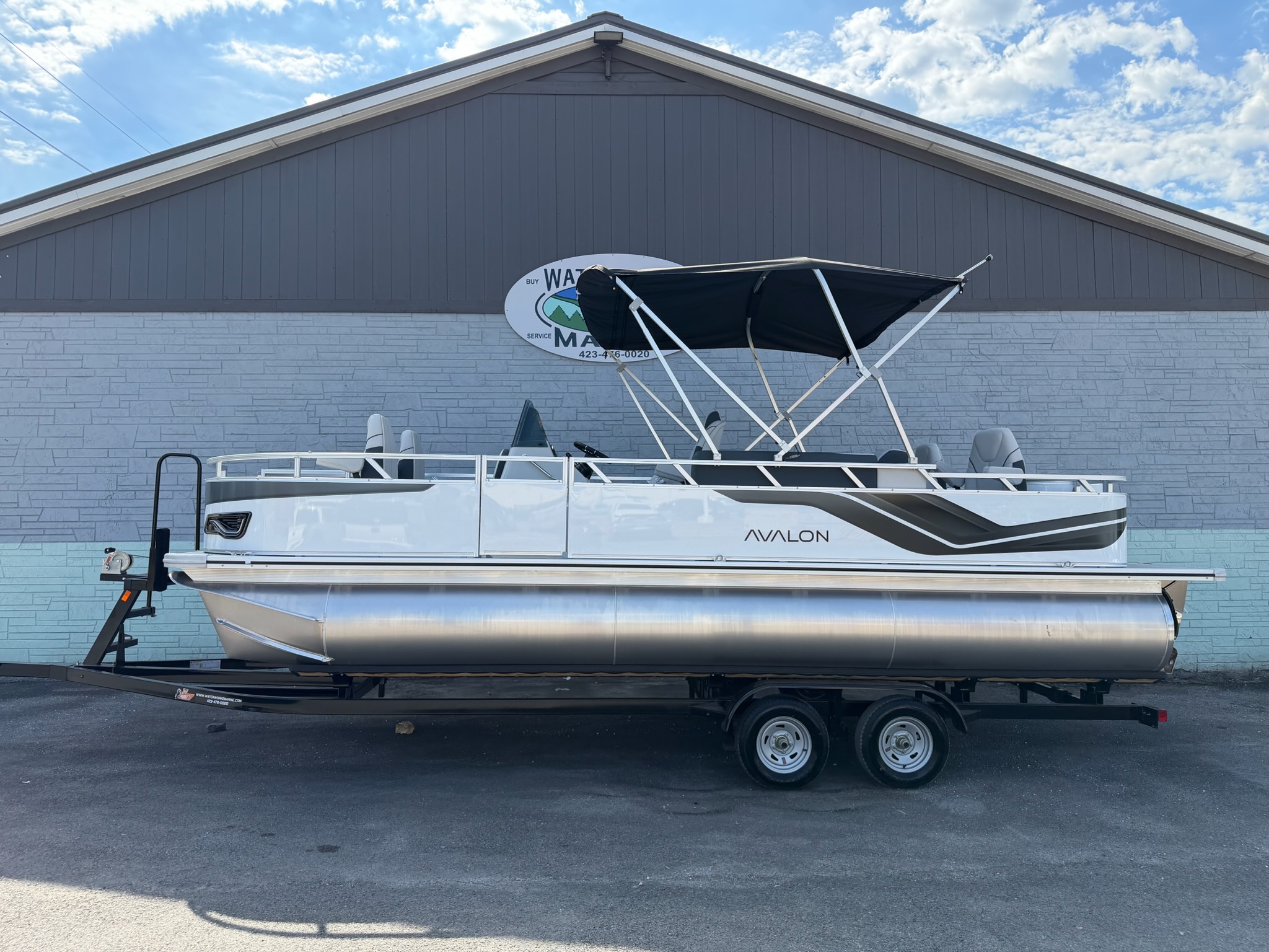 2027 AVALON 2385 VENTURE 85 CENTER FISH
