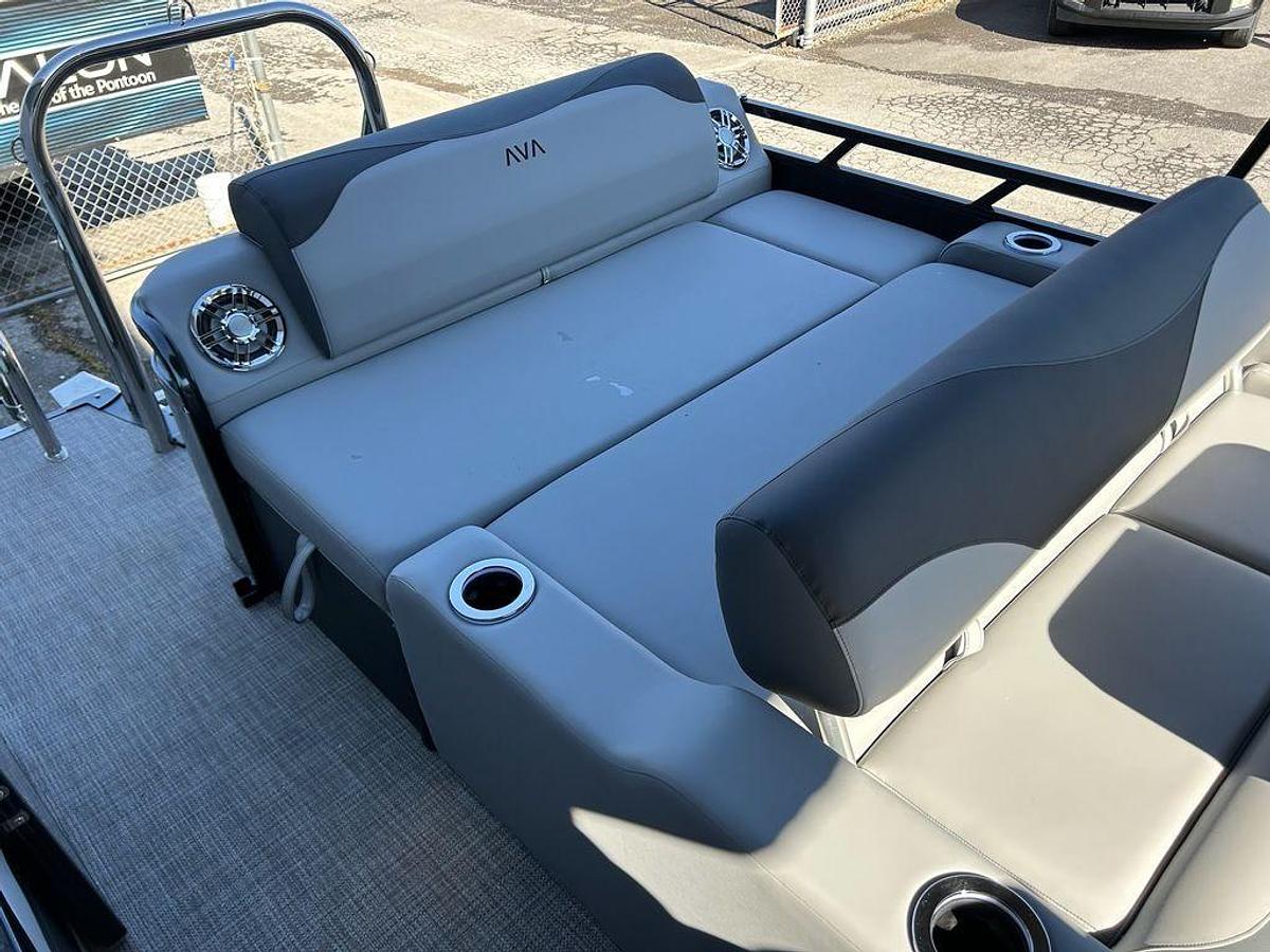 2025 Avalon 2385 LSZ VRL