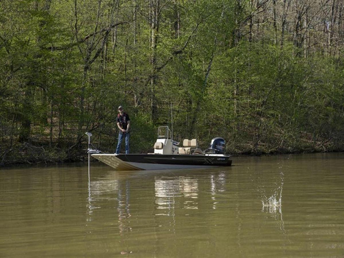 2025 Xpress Boats SW20B Base