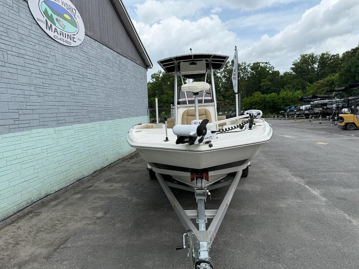 2019 NAUTIC STAR 231 HYBRD CC