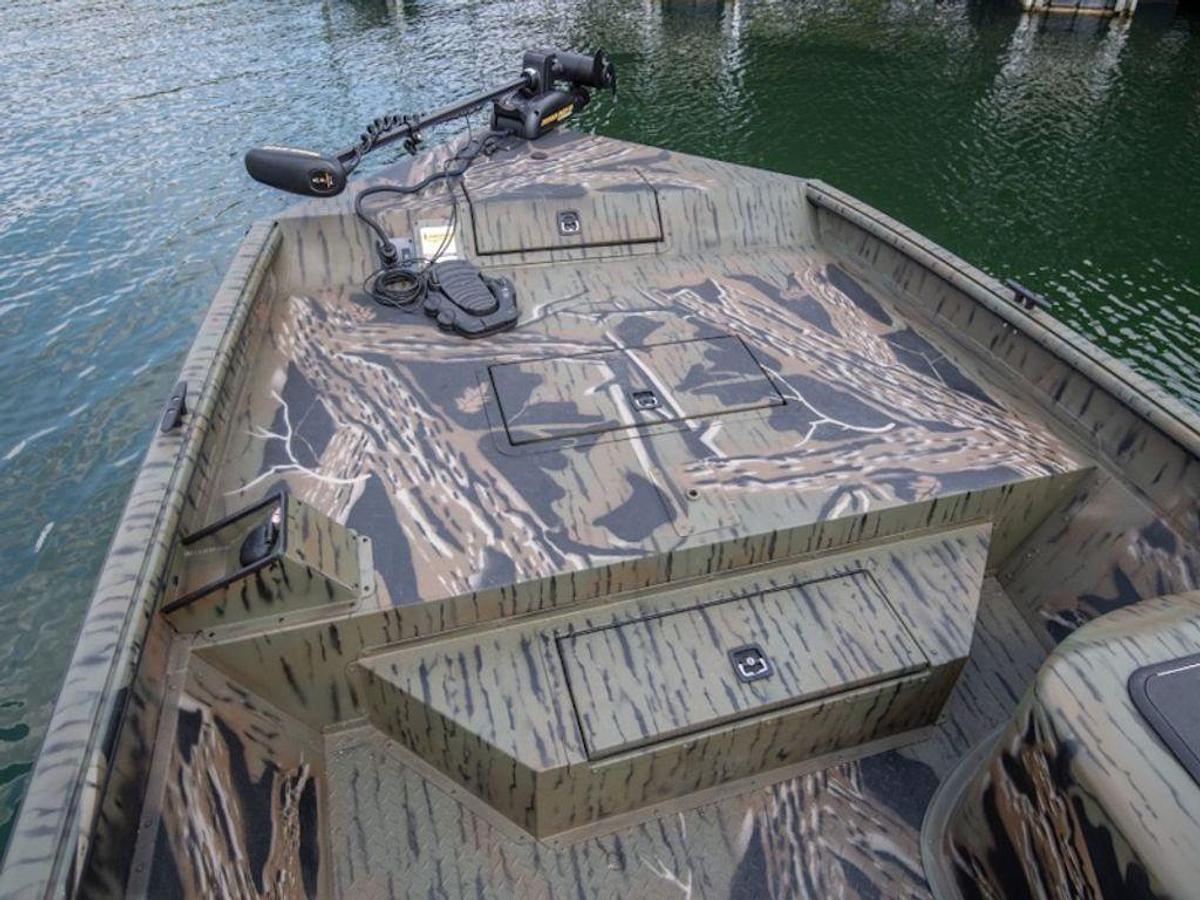 2025 SeaArk VCat 200 Side Console