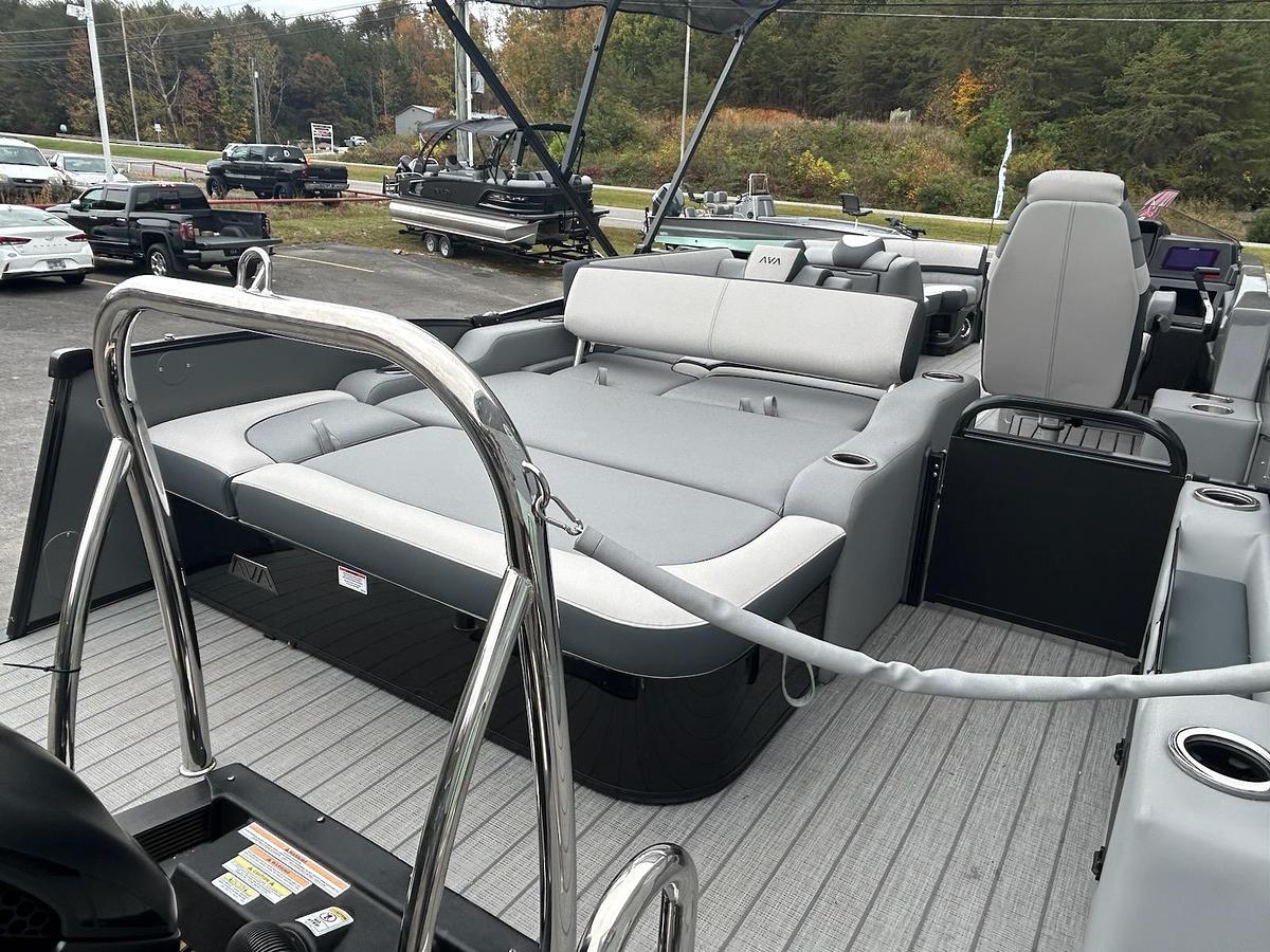 2025 Avalon 2385 Catalina VRB