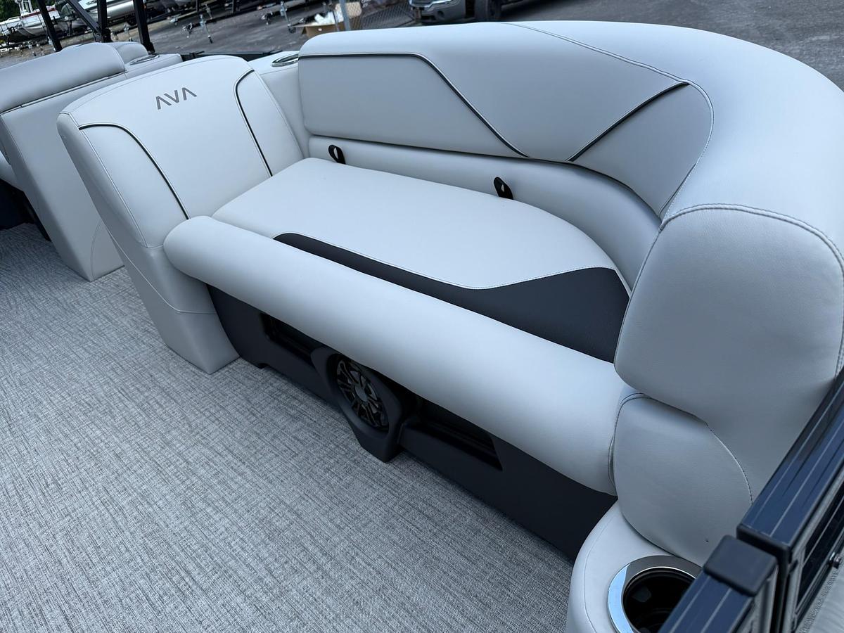 2026 AVALON 2385 VENTURE VRB