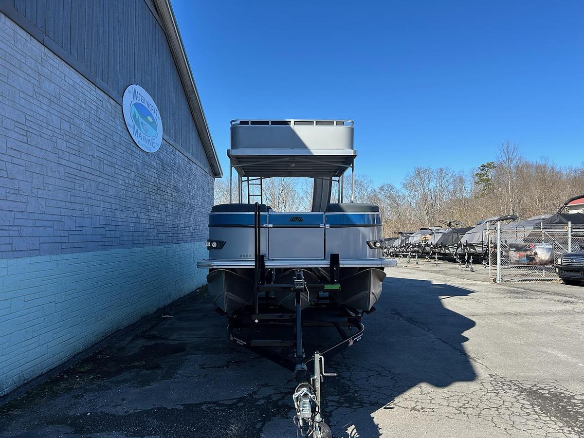 2025 Avalon Catalina 2585 Funship Cruise