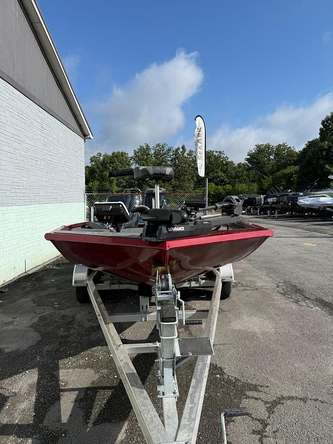 Used 2023 Lowe Stinger 178