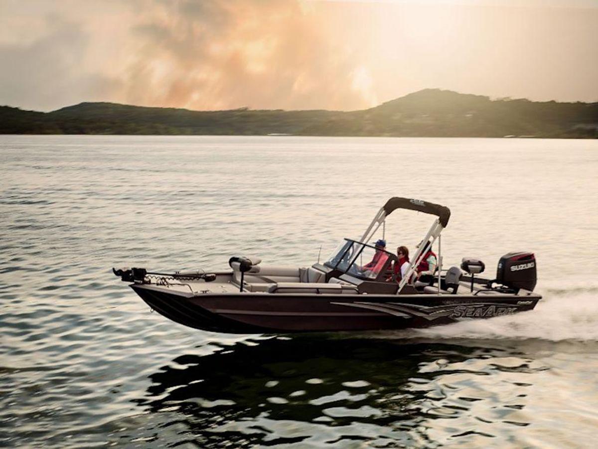 2025 SeaArk EasyCat Base