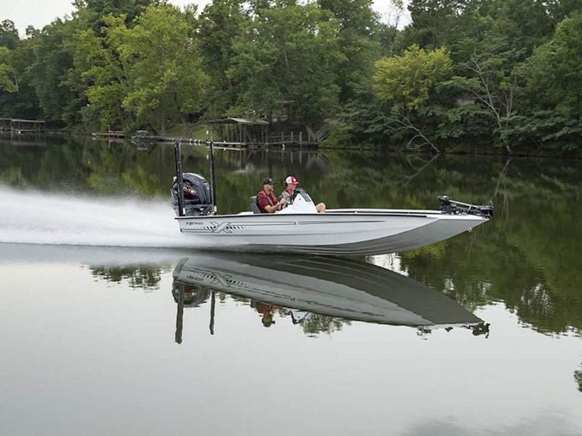 2025 Xpress Boats X21 Pro Base