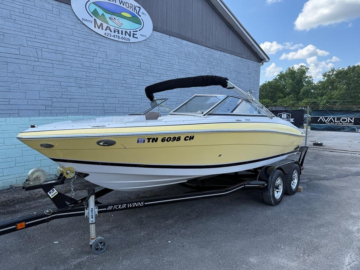 Used 2009 Four Winns H200