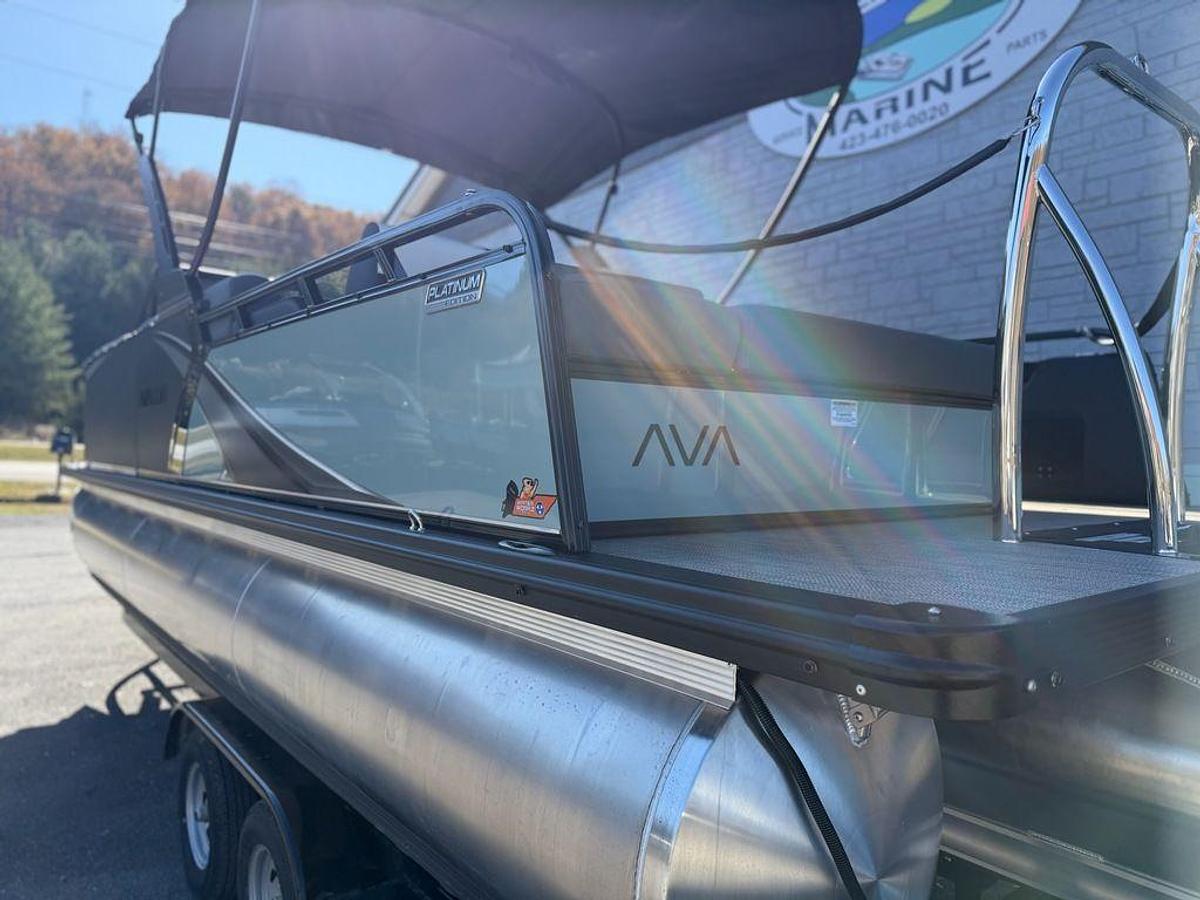 2026 Avalon 2385 LSZ VRB Windshield