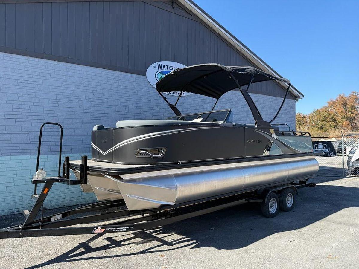 2026 Avalon 2385 LSZ VRB Windshield