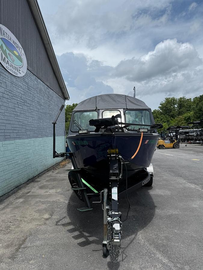 Used 2023 CRESTLINER 2050 COMMANDER ELITE