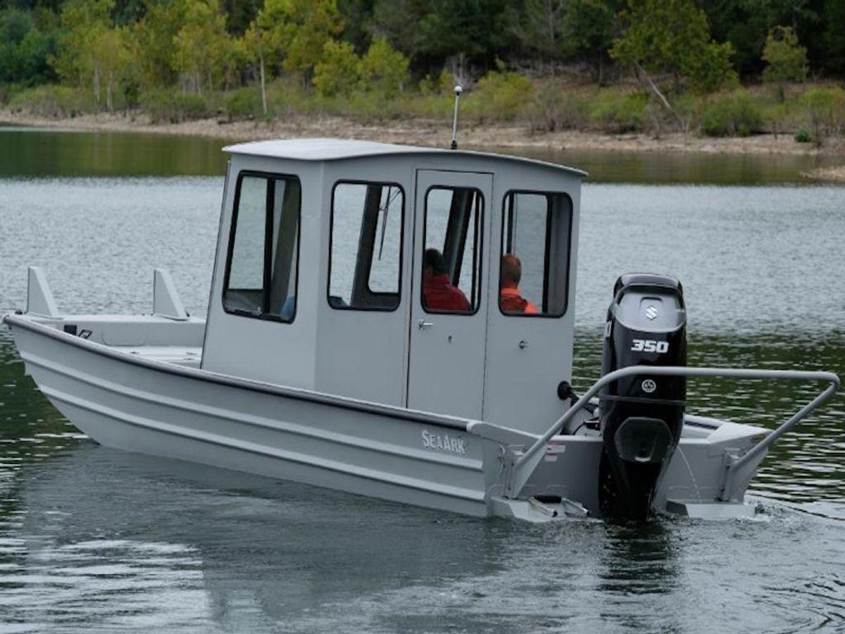 2025 SeaArk 2672 Work Horse Base