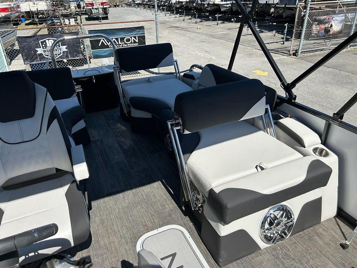 2025 Avalon 2185 LSZ Quad Lounger Shift