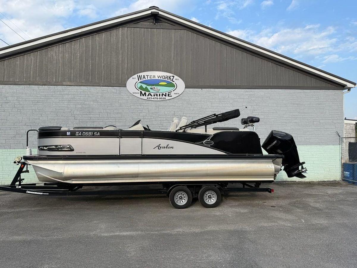 Used 2020 Avalon 2385 Catalina Quad Lounger