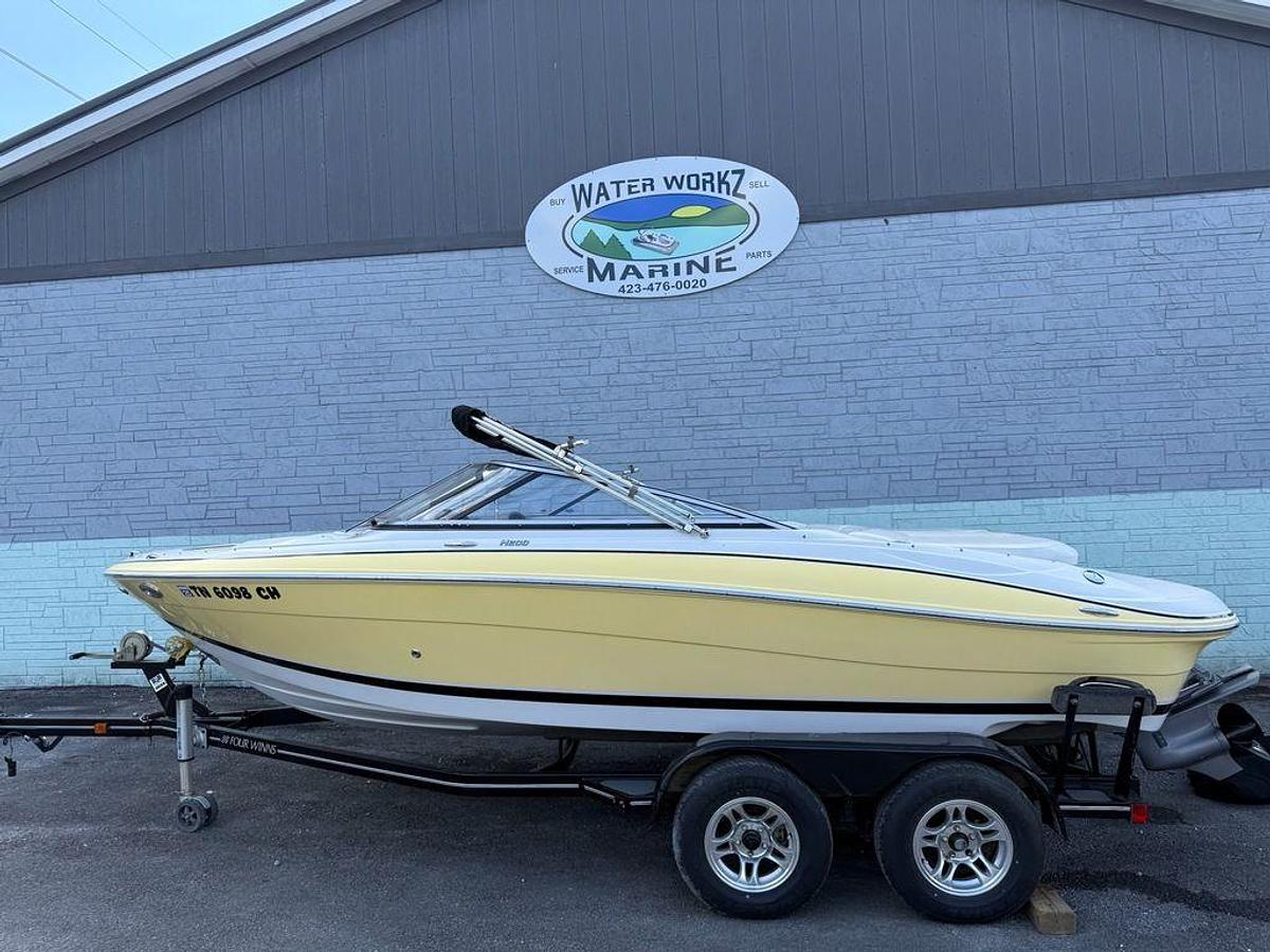 Used 2009 Four Winns H200