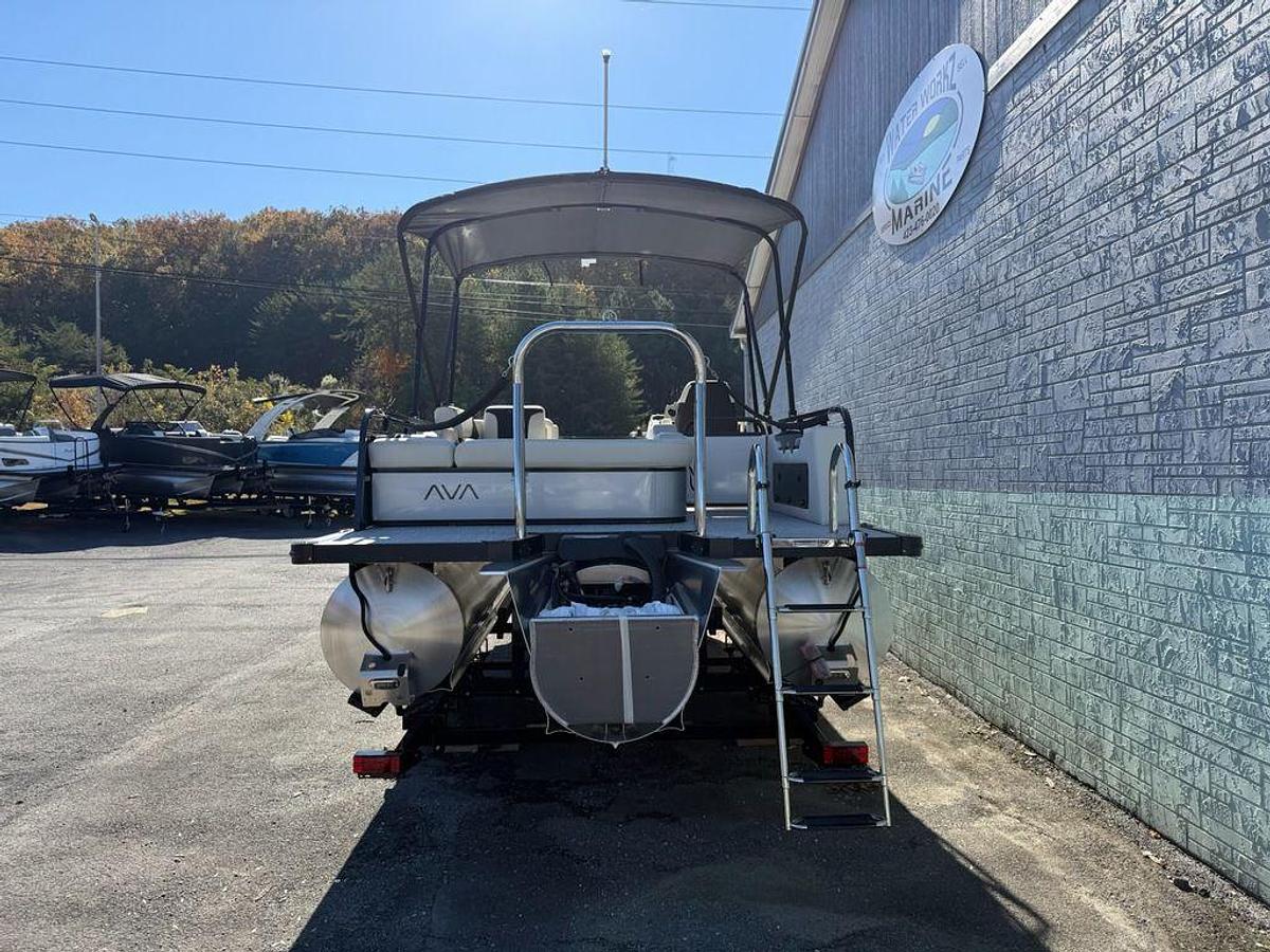 2026 Avalon Venture 85 VRB