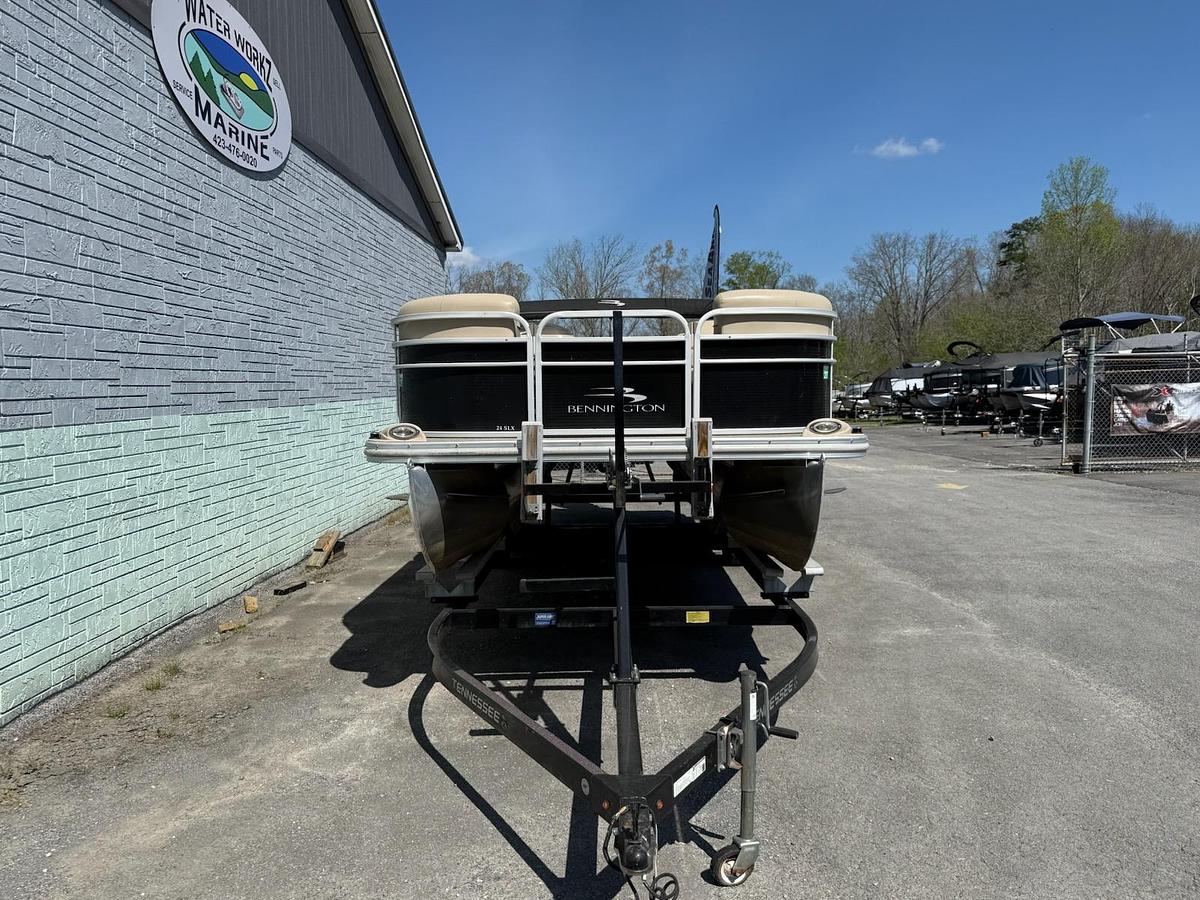 Used 2014 Bennington 24SLX