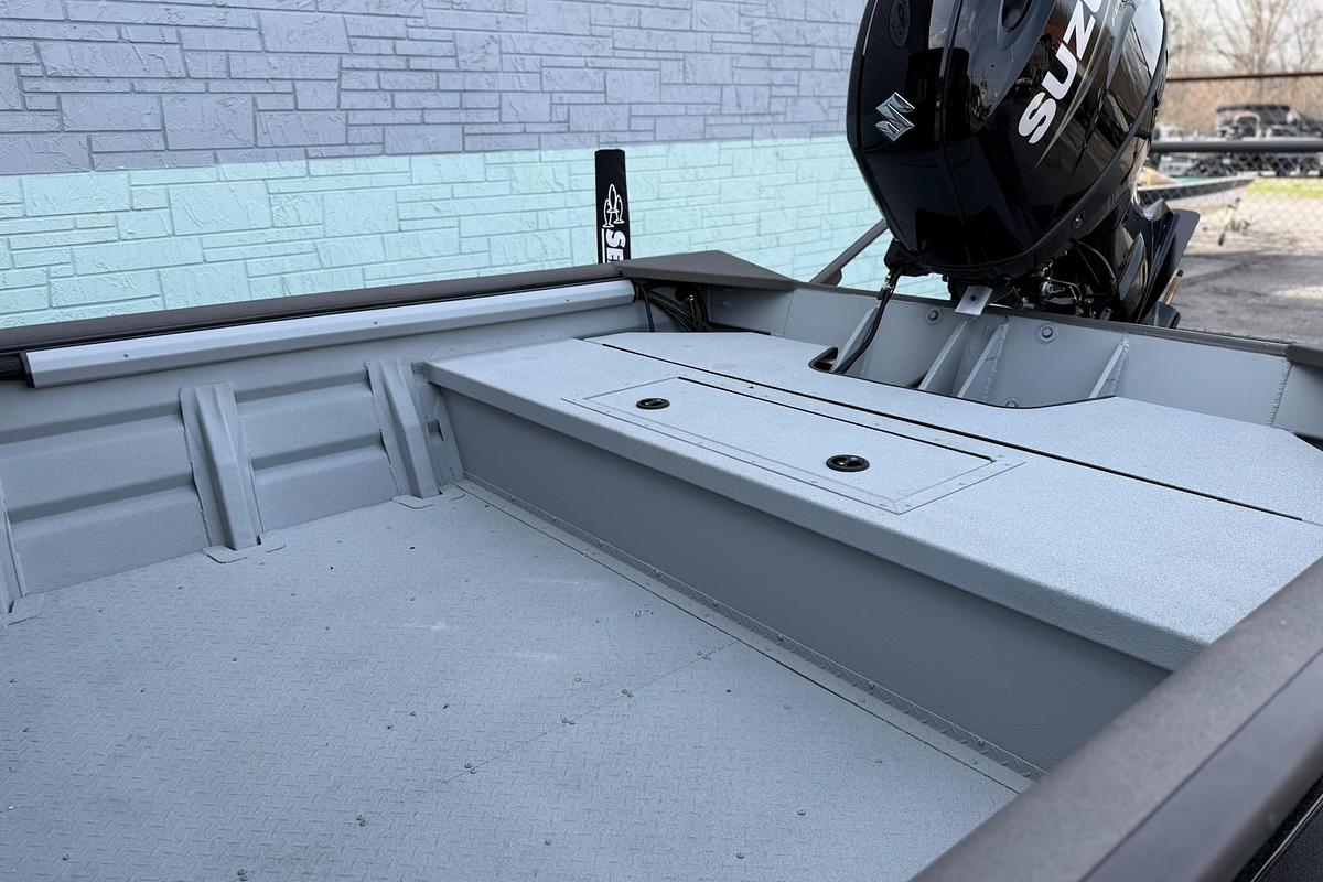 2026 SeaArk 2472 CUB