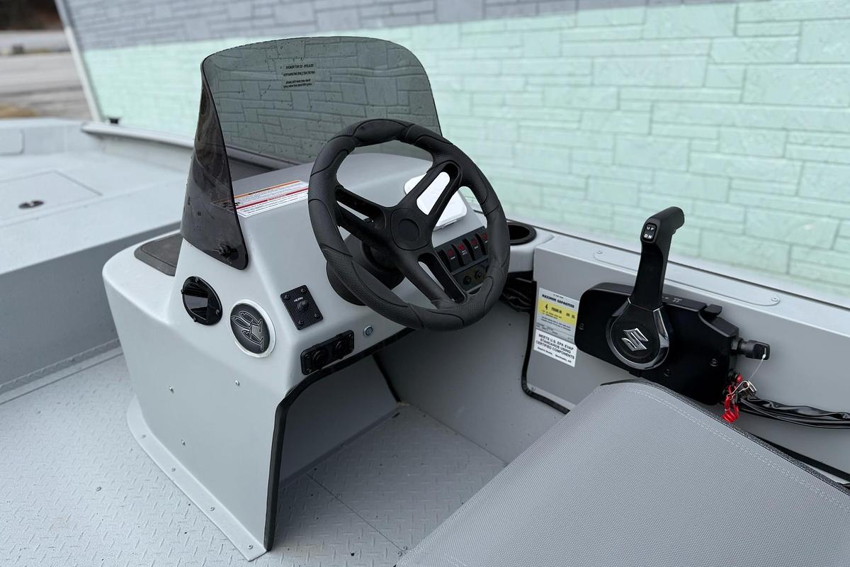 2026 SeaArk Shadow 18