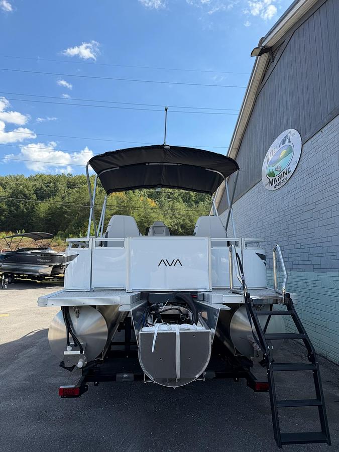 2027 AVALON 2385 VENTURE 85 CENTER FISH