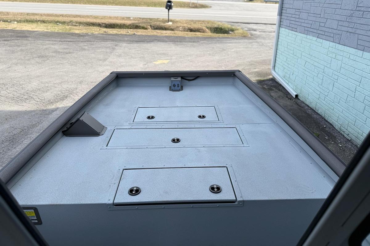 2026 SeaArk 2472 CUB