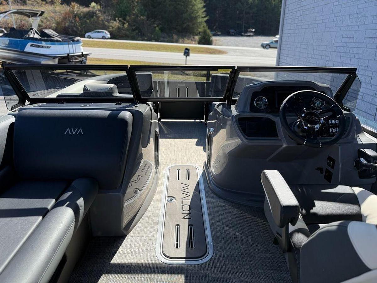 2026 Avalon 2385 LSZ VRB Windshield