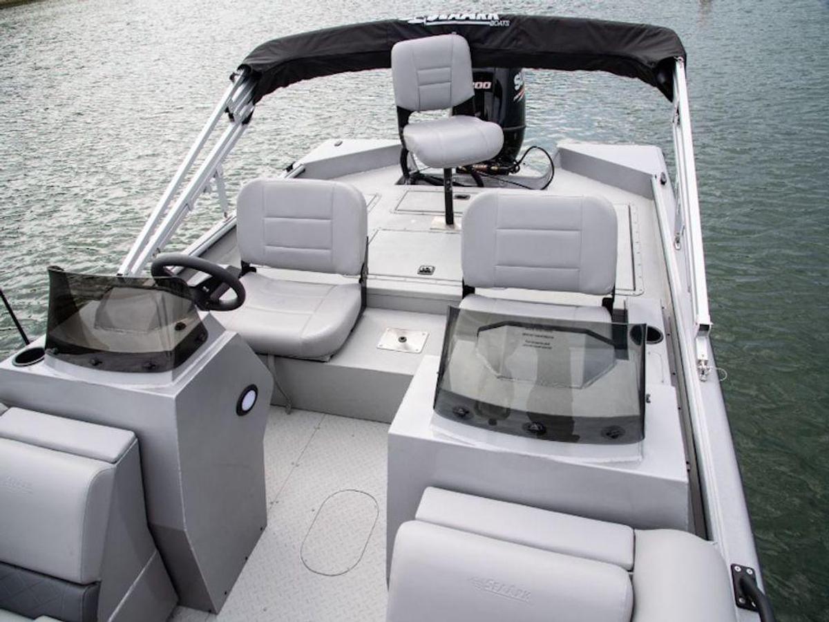 2025 SeaArk Big Easy Base