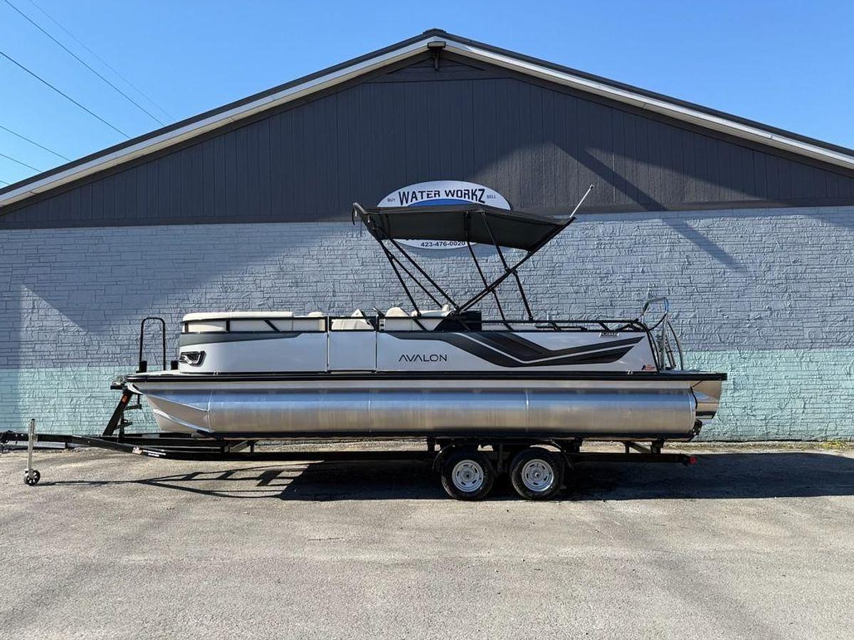 2026 Avalon Venture 85 VRB