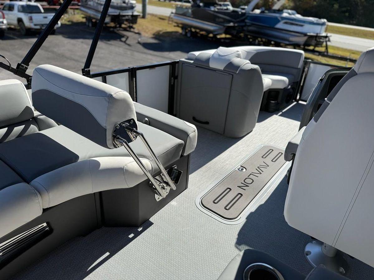 2026 Avalon 2385 LSZ QLS