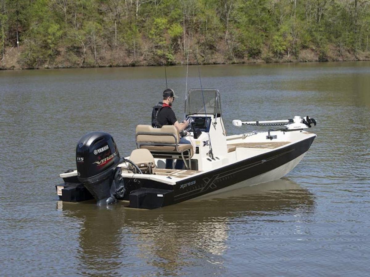 2025 Xpress Boats SW20B Base