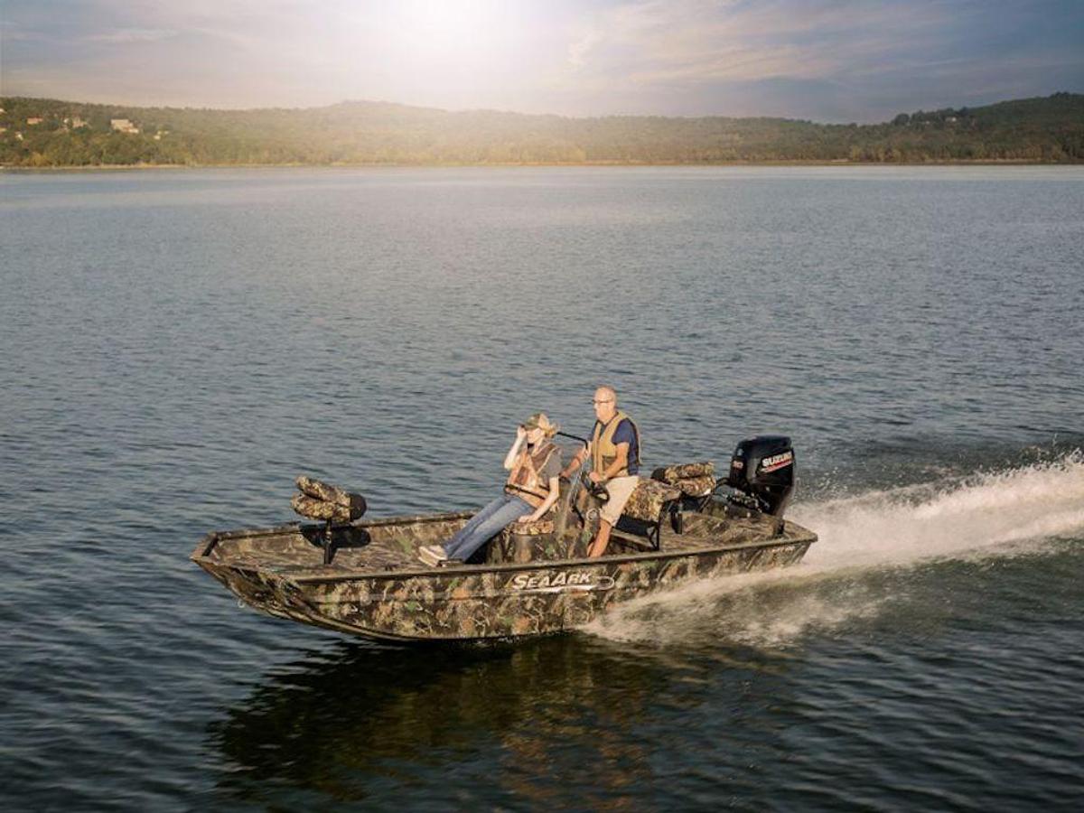 2025 SeaArk Shadow 18 t Center Console