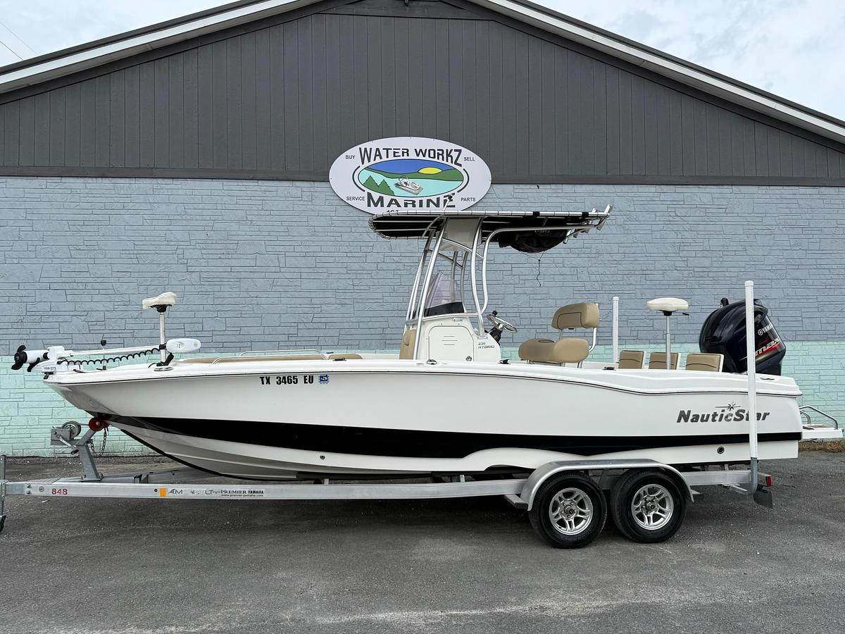 2019 NAUTIC STAR 231 HYBRD CC