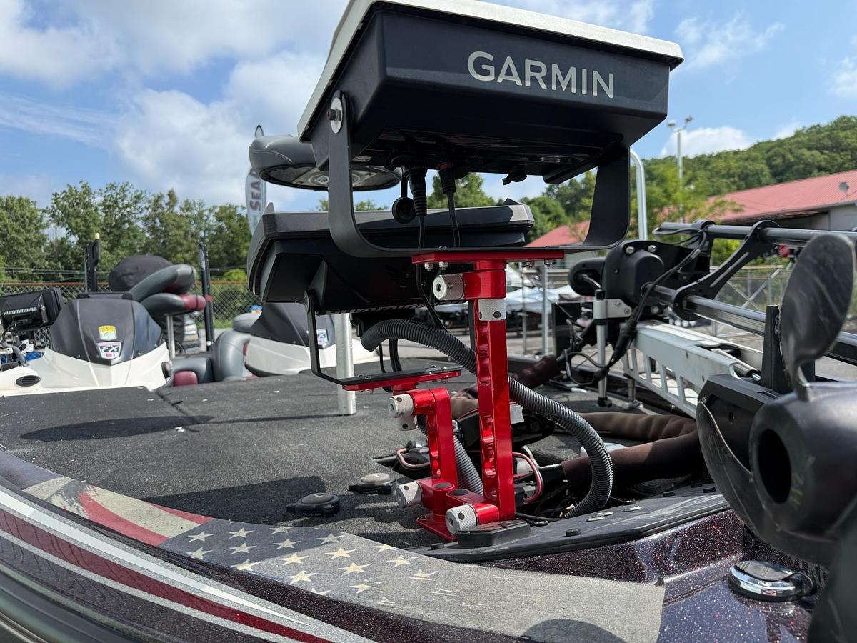 Used 2013 SKEETER FX21