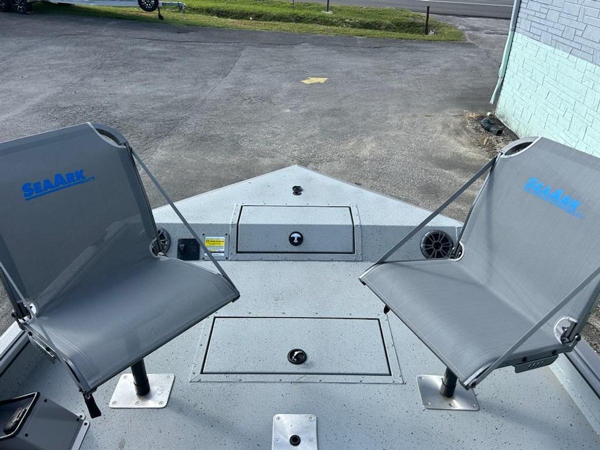 2025 SeaArk EasyCat