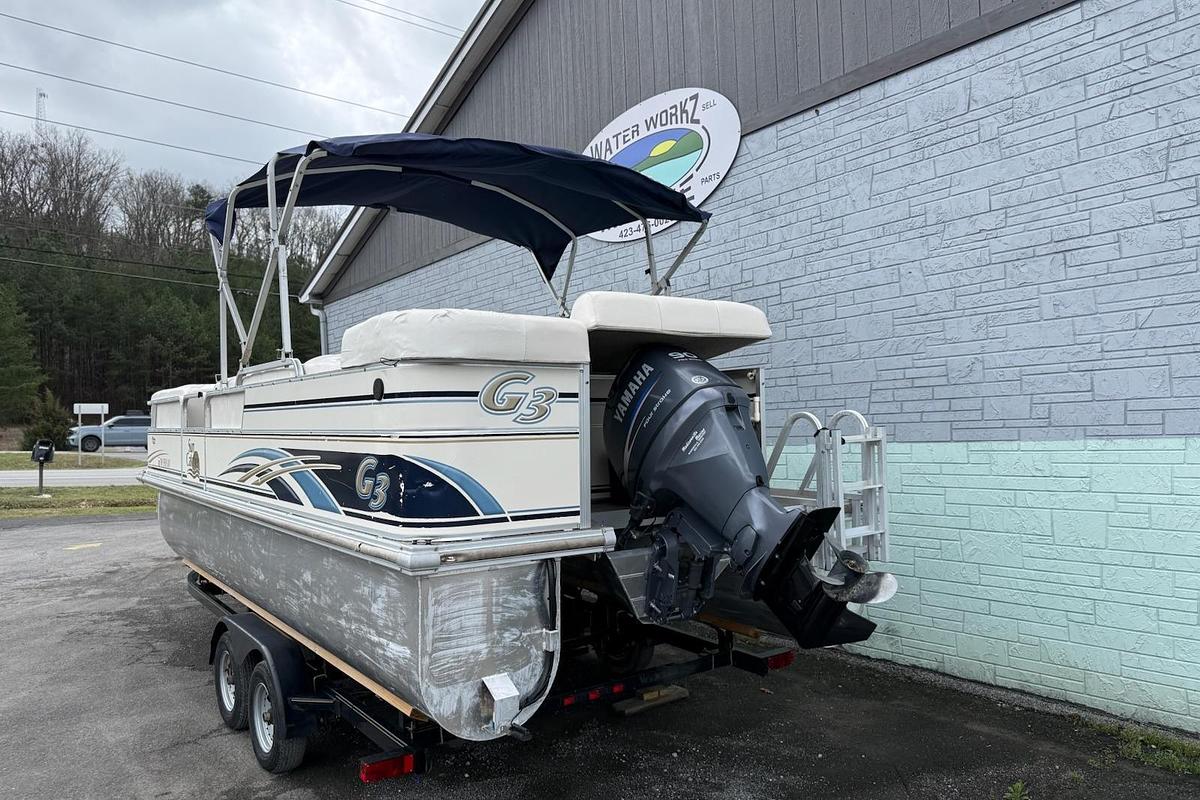 Used 2007 SunCatcher LX 22 SE