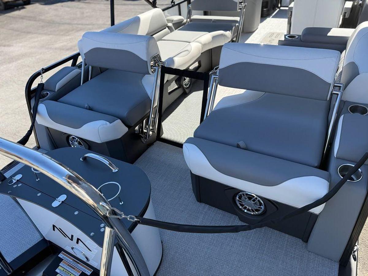 2026 Avalon 2385 LSZ QLS