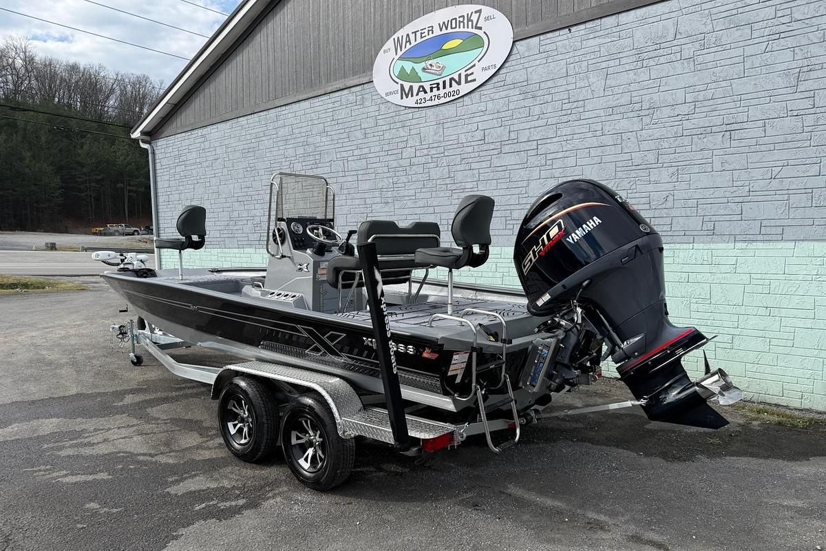 2026 Xpress H22B Bay