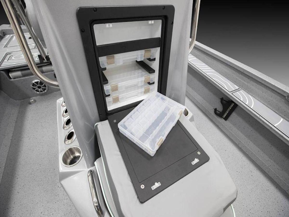 2025 Xpress Boats X23B Base