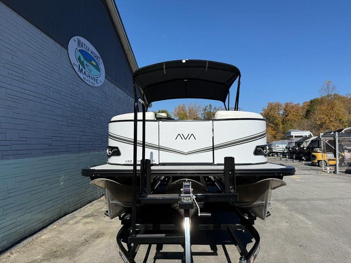 2026 Avalon 2385 LSZ QLS