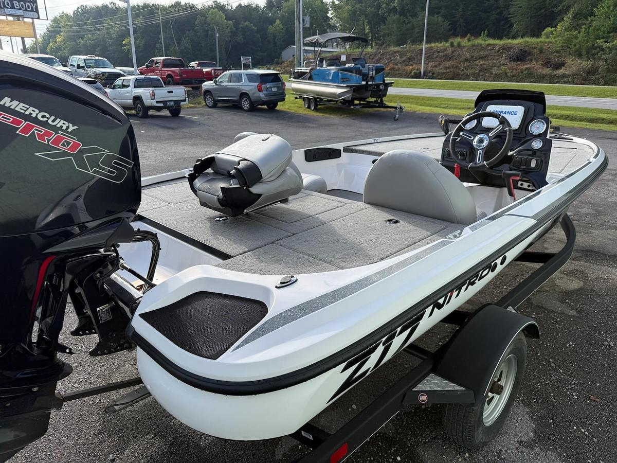 Used 2018 Nitro Z17