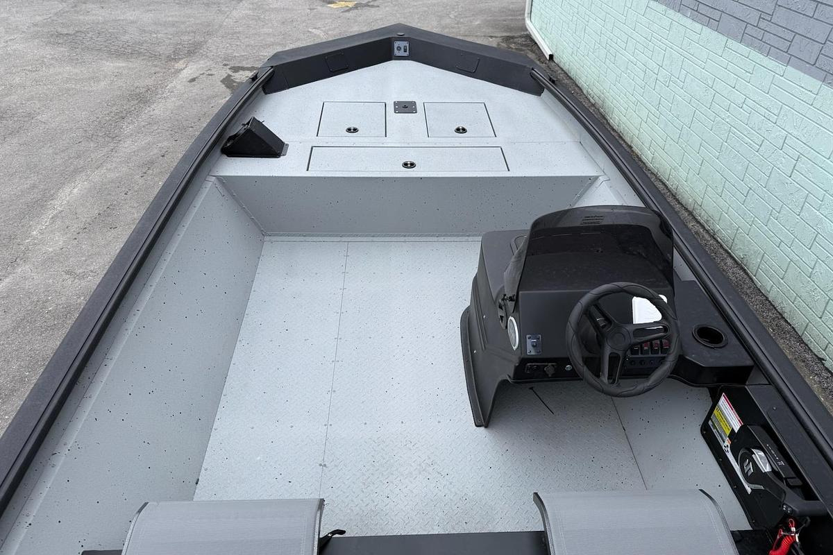 2026 SeaArk Shadow 20