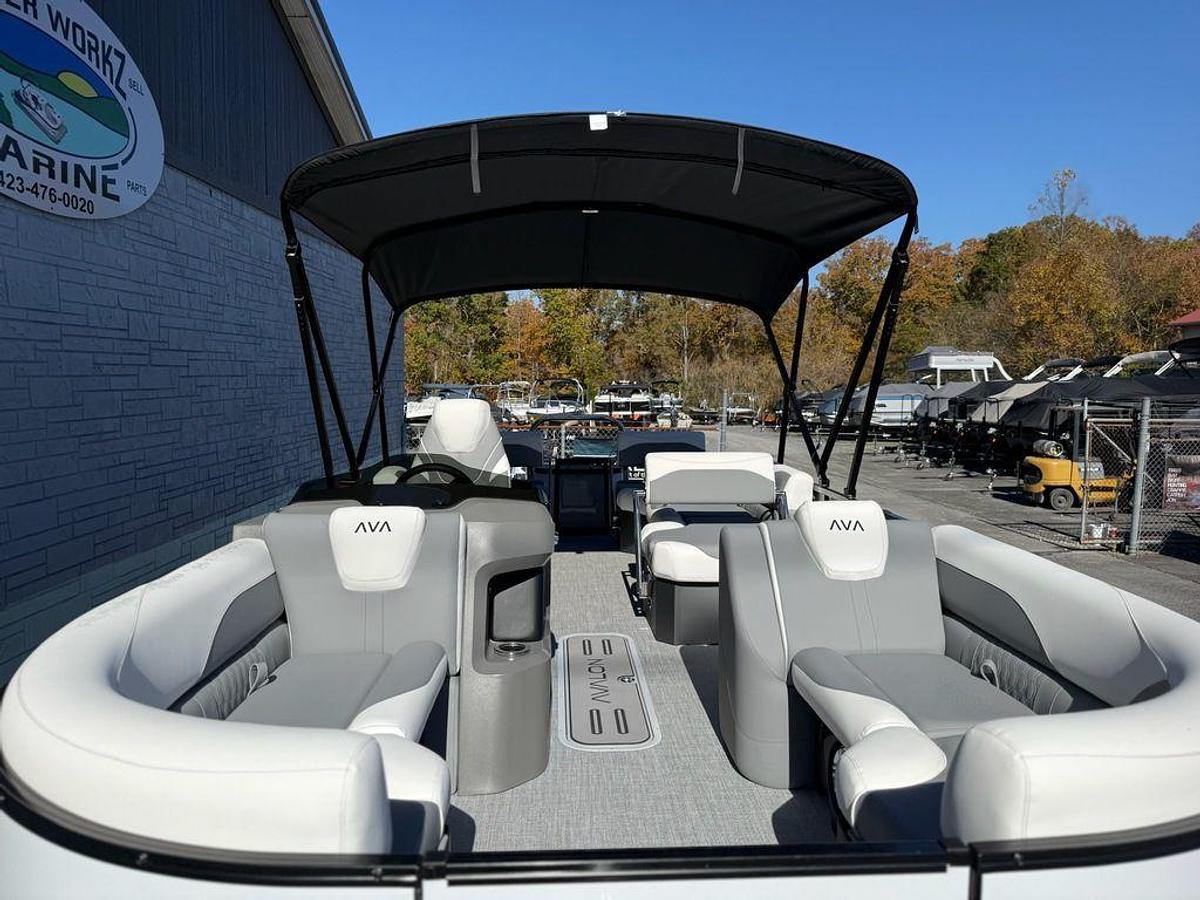 2026 Avalon 2385 LSZ QLS