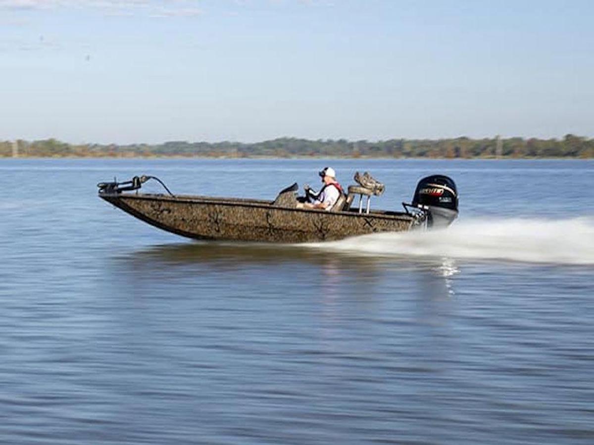 2025 Xpress Boats XP200 Catfish Base