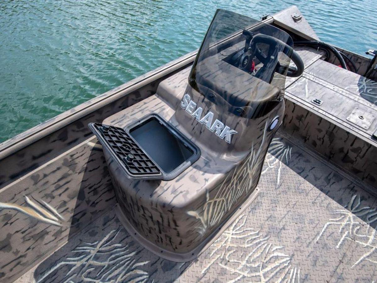 2025 SeaArk RiverCat 200 Side Console